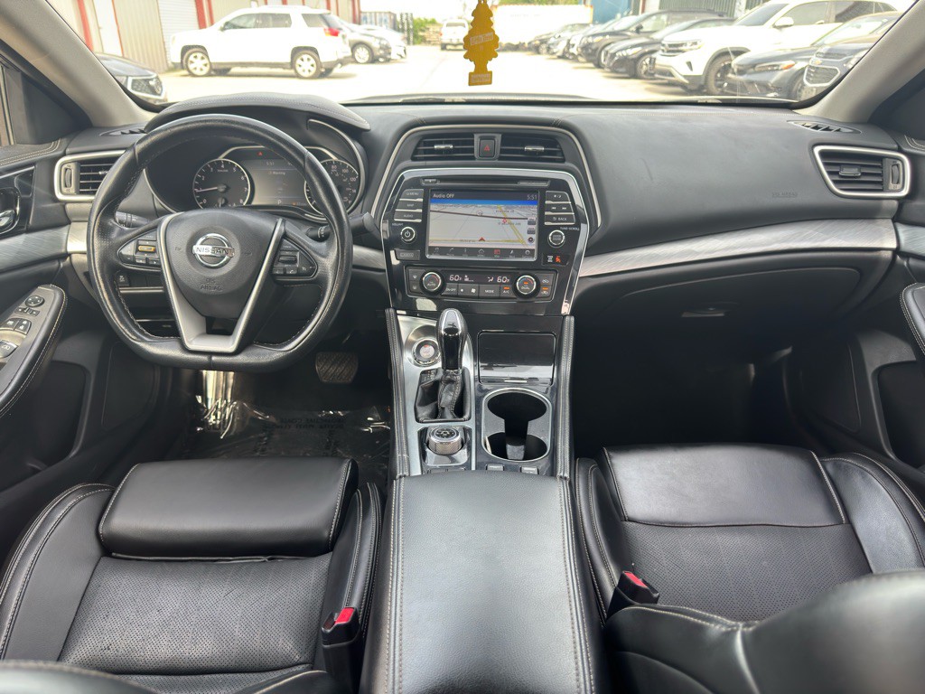 2017 Nissan Maxima Image 15