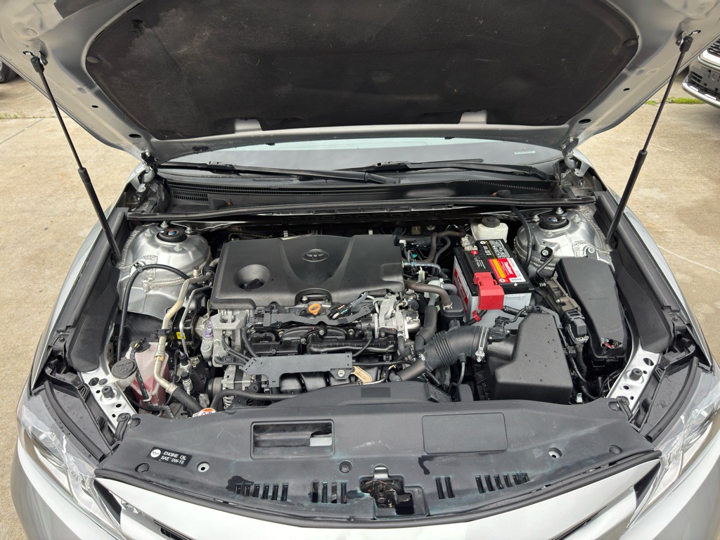 2019 Toyota Camry Image 21