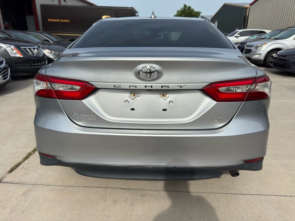 2019 Toyota Camry Image 5