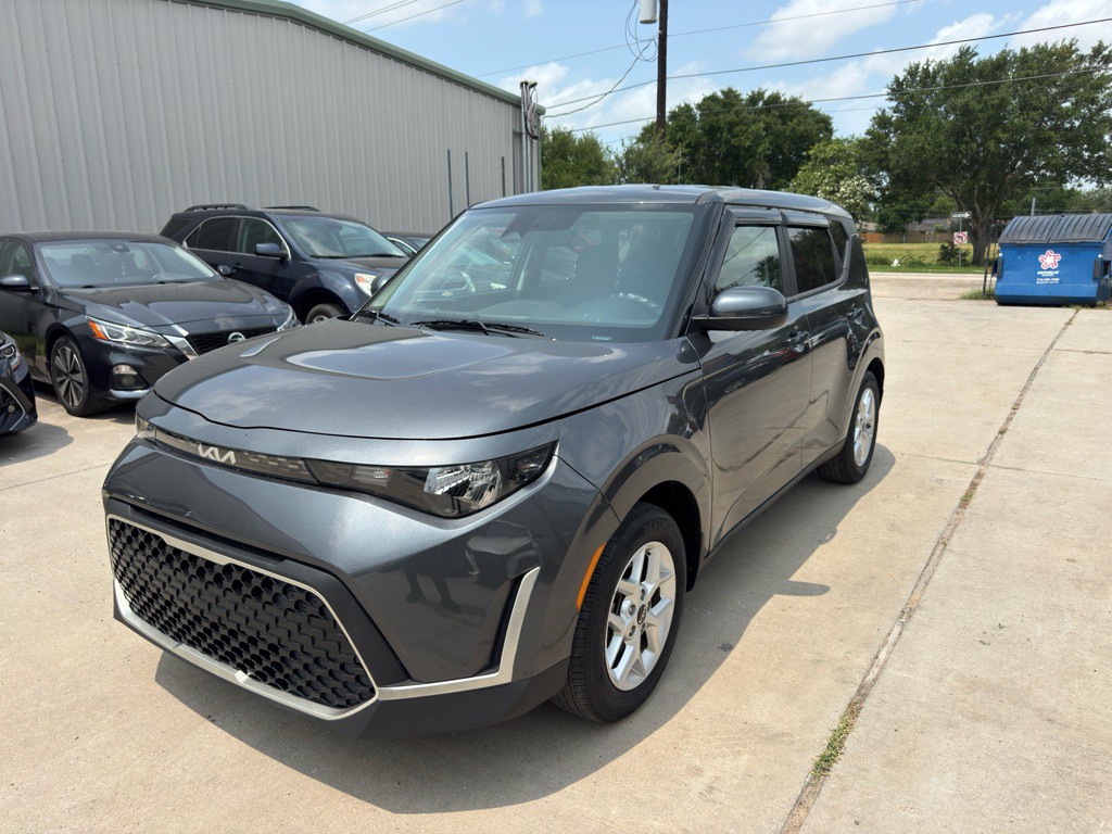 2024 Kia Soul Image 1