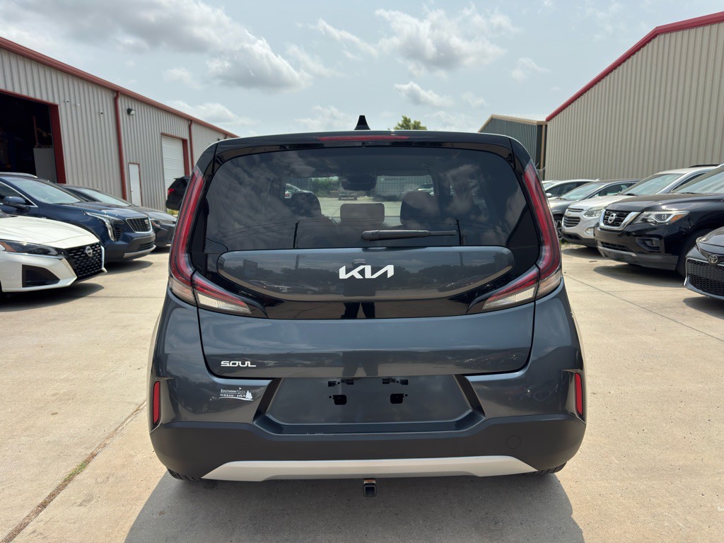 2024 Kia Soul Image 7
