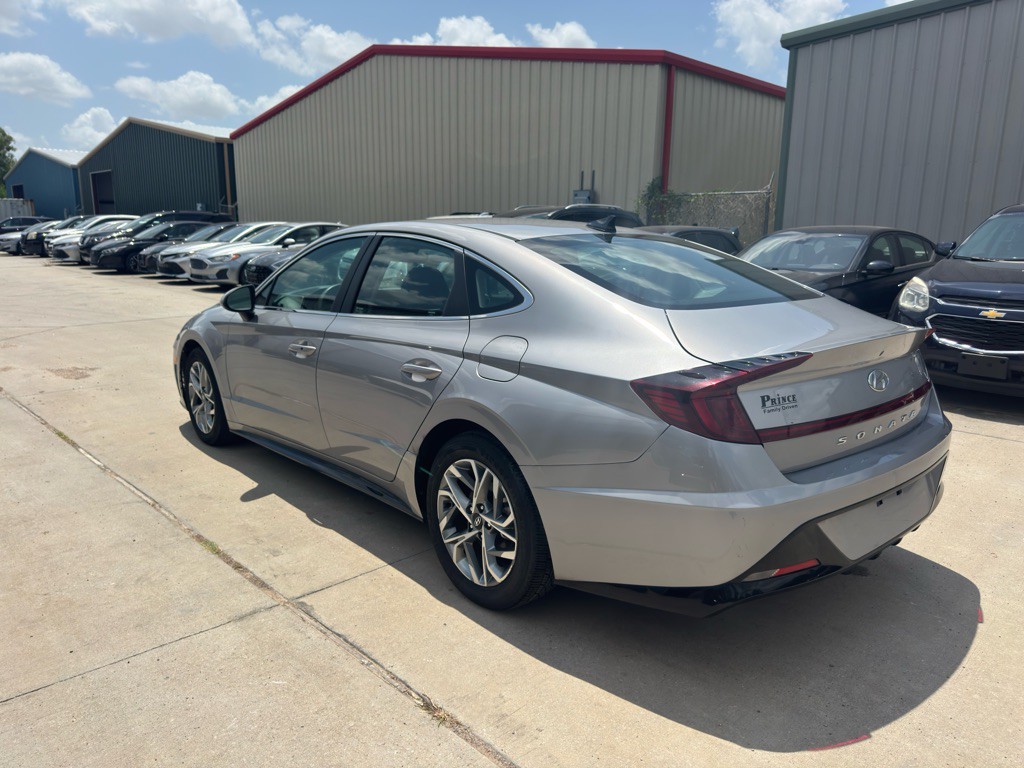2023 Hyundai Sonata Image 5
