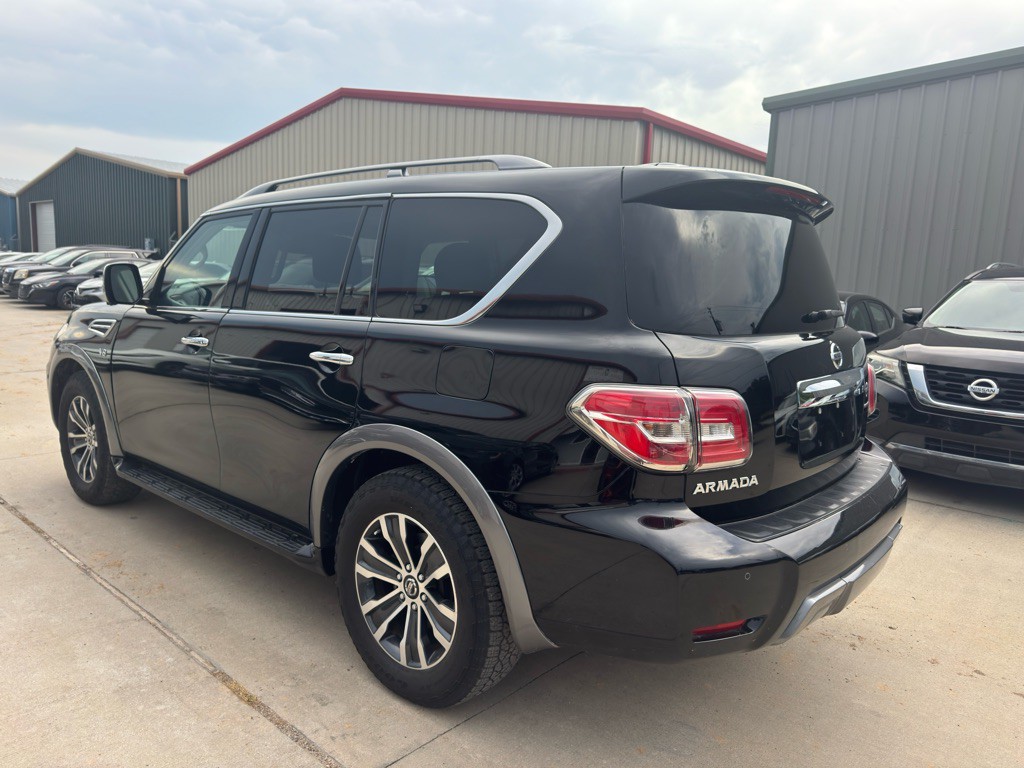 2020 Nissan Armada Image 8