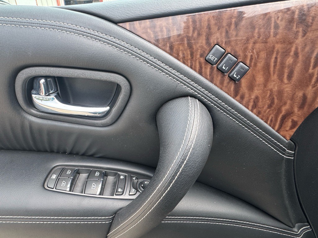 2020 Nissan Armada Image 19