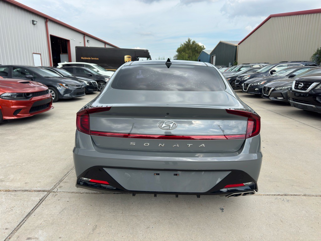 2023 Hyundai Sonata Image 4