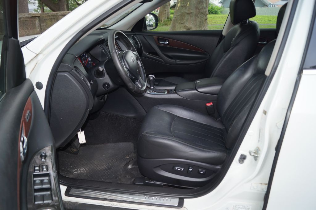 2008 INFINITI EX35 Image 18