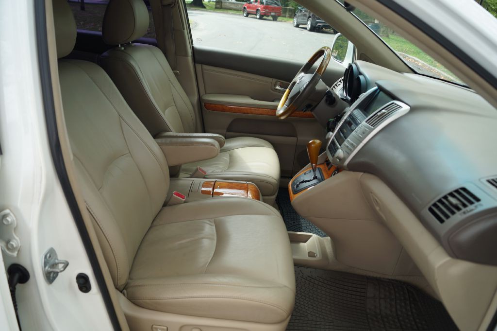 2006 Lexus RX 330 Image 24