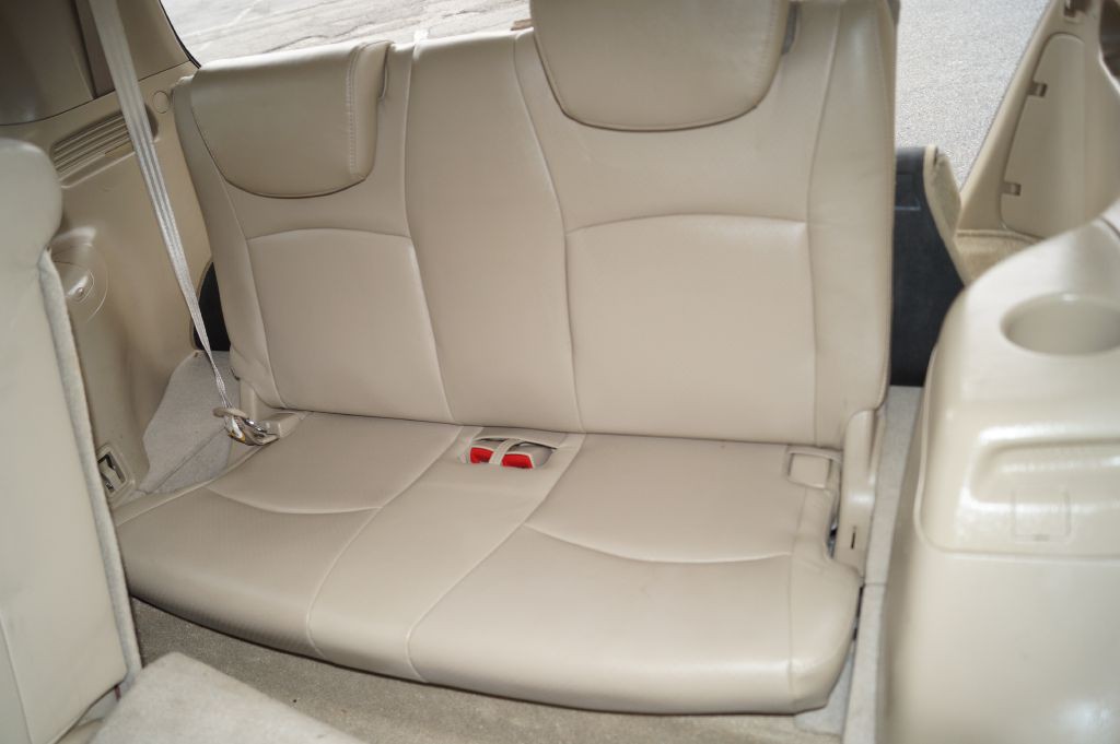 2006 Toyota Highlander Image 30