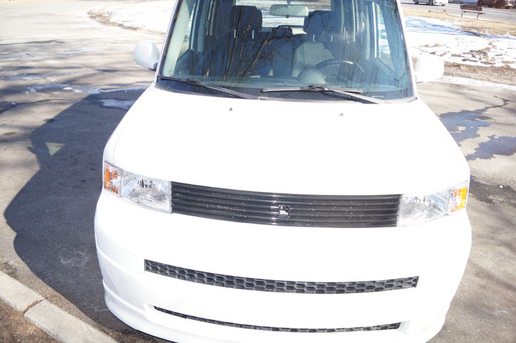 2006 Scion xB Image 2
