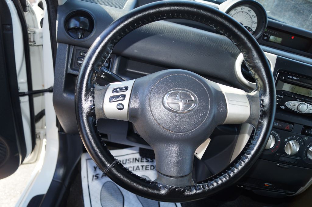 2006 Scion xB Image 19