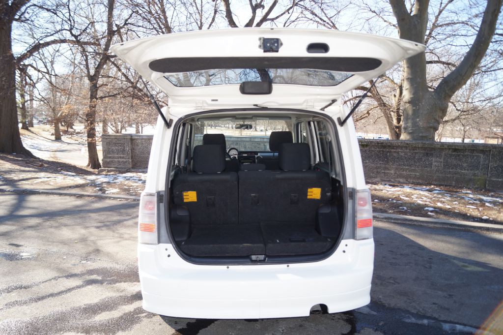 2006 Scion xB Image 29