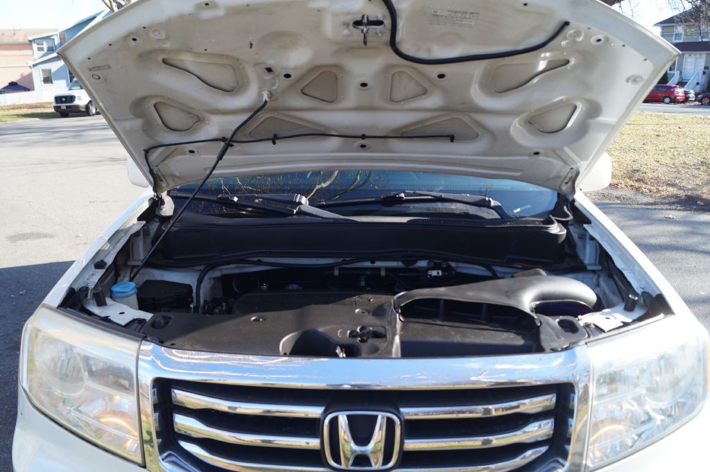 2015 Honda Pilot Image 15