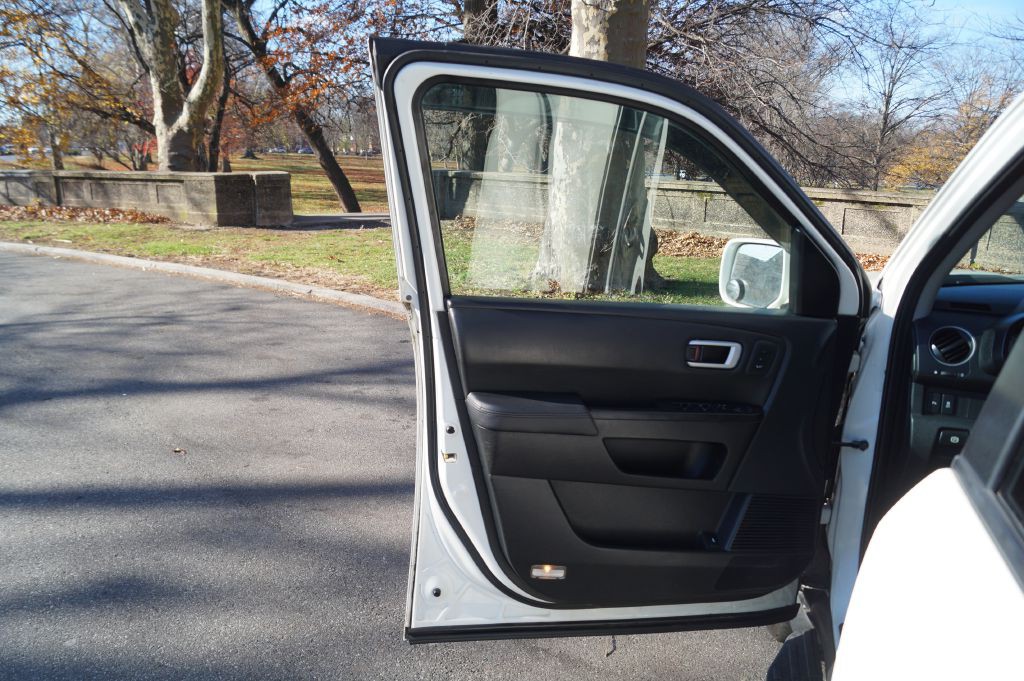 2015 Honda Pilot Image 18