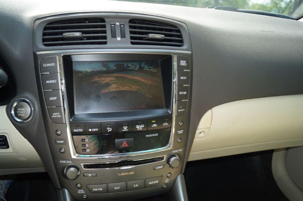 2010 Lexus IS 250 Image 33
