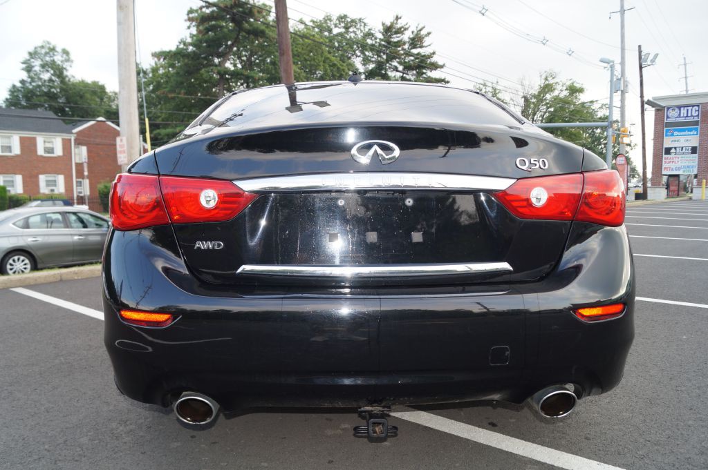 2014 INFINITI Q50 Image 7