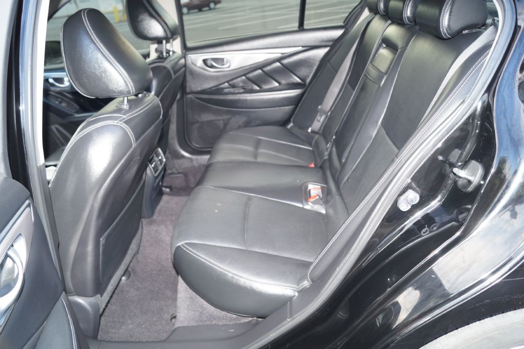 2014 INFINITI Q50 Image 25