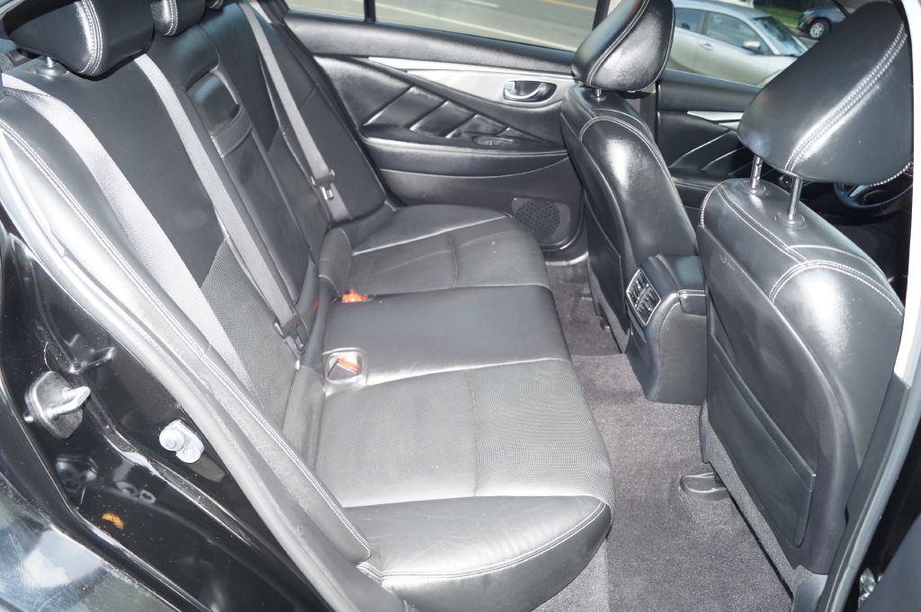 2014 INFINITI Q50 Image 27