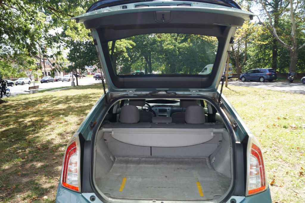 2015 Toyota Prius Image 27