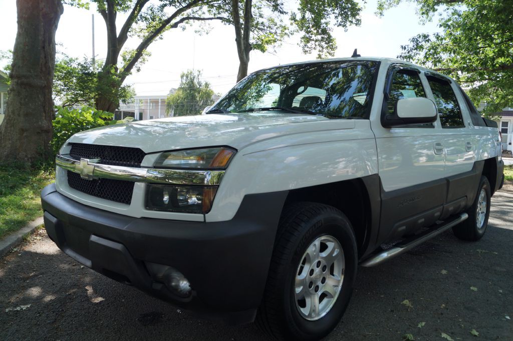 2006 Chevrolet Avalanche Image 3