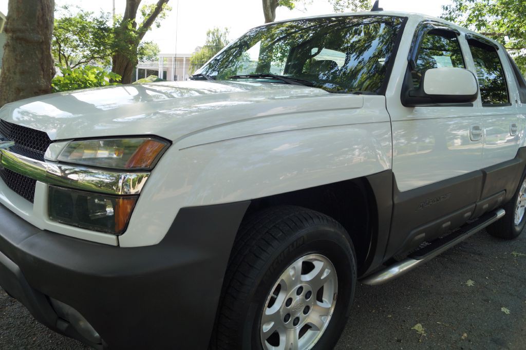 2006 Chevrolet Avalanche Image 4