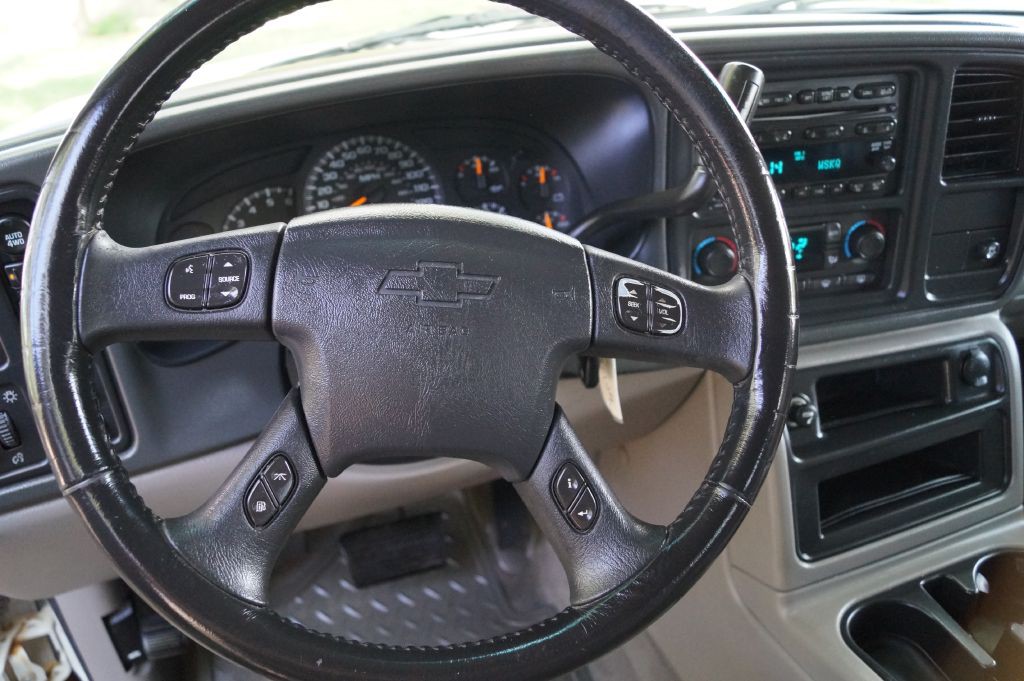 2006 Chevrolet Avalanche Image 19