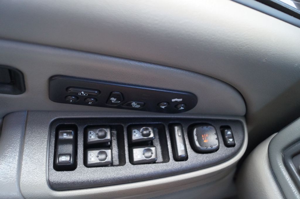 2006 Chevrolet Avalanche Image 33