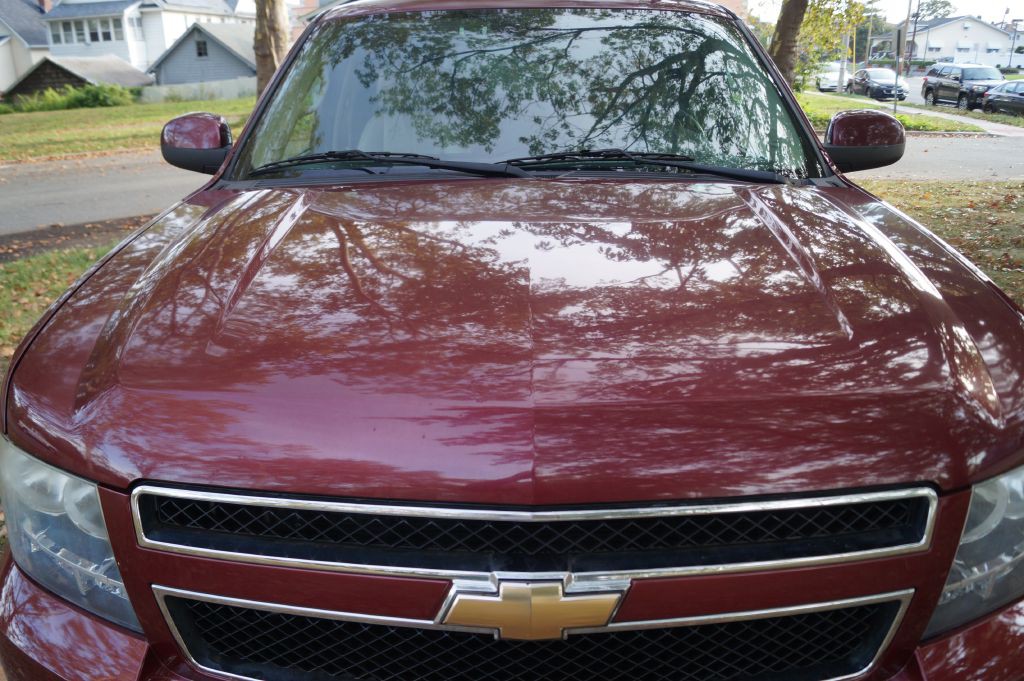 2008 Chevrolet Tahoe Image 2
