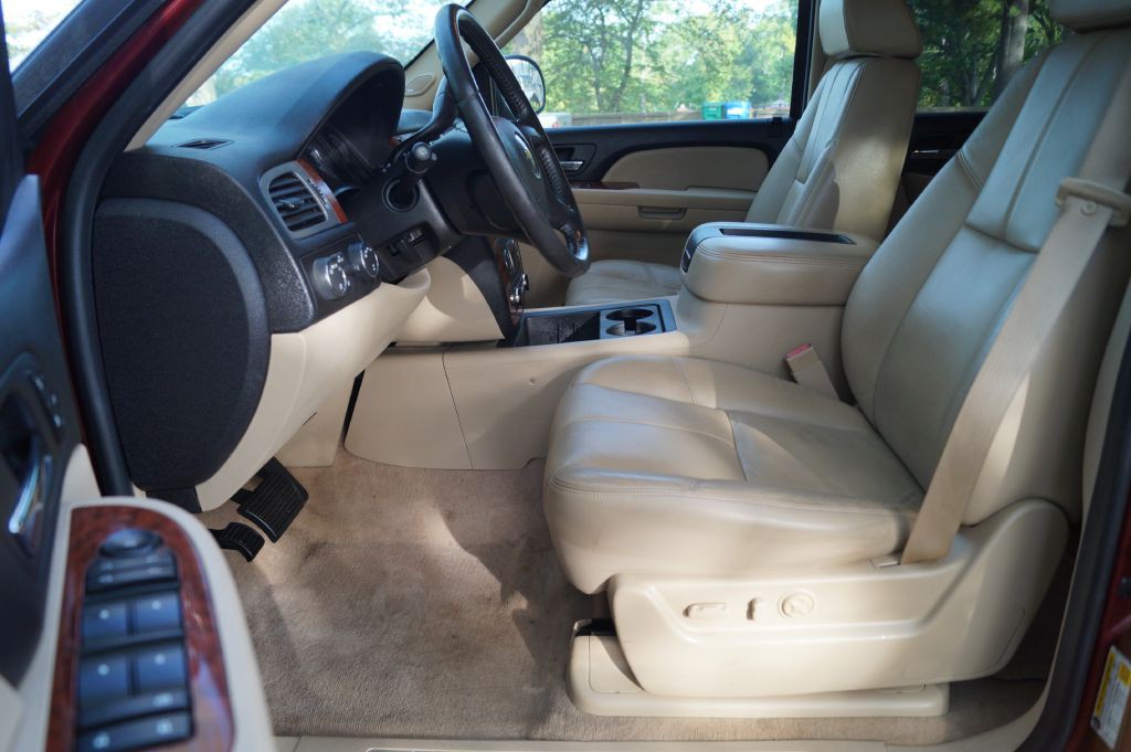 2008 Chevrolet Tahoe Image 17