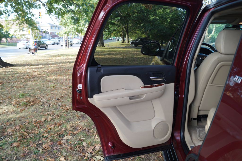 2008 Chevrolet Tahoe Image 23