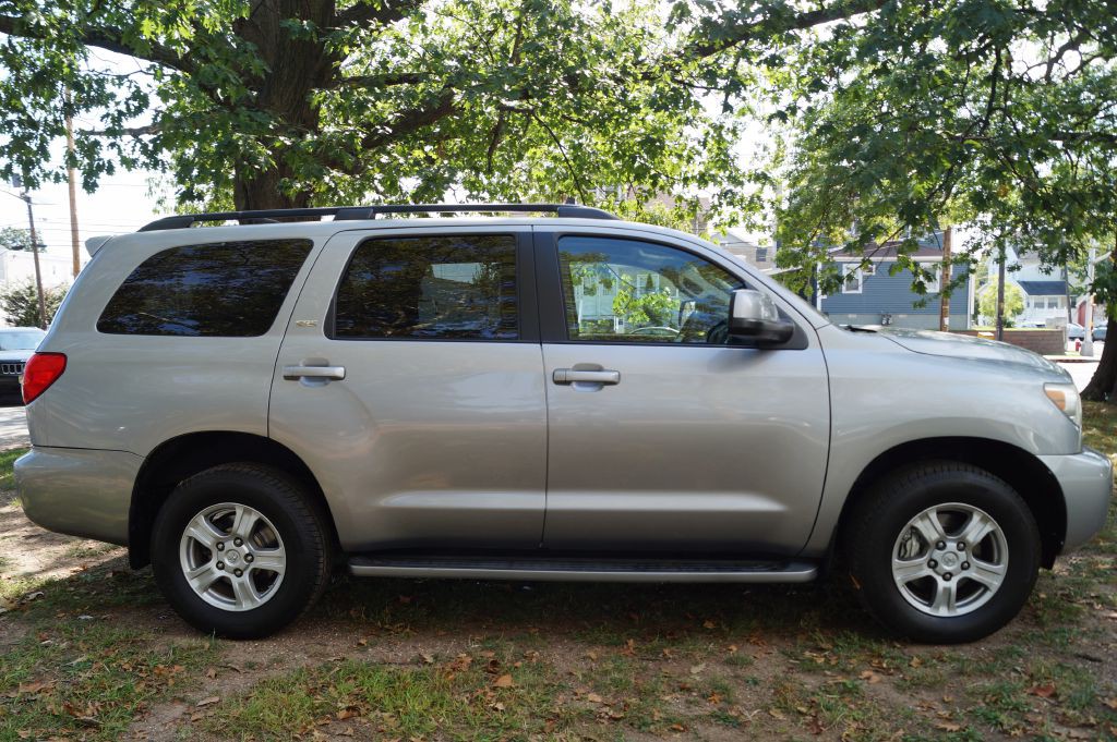 2008 Toyota Sequoia Image 12