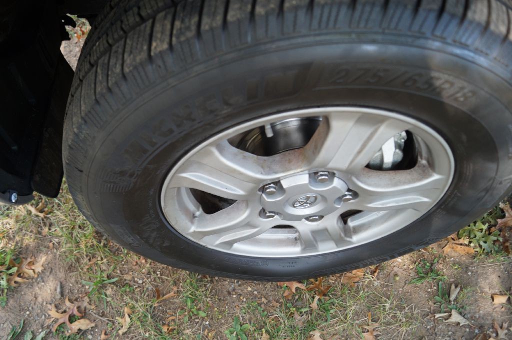 2008 Toyota Sequoia Image 14