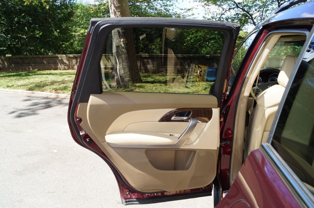 2013 Acura MDX Image 24