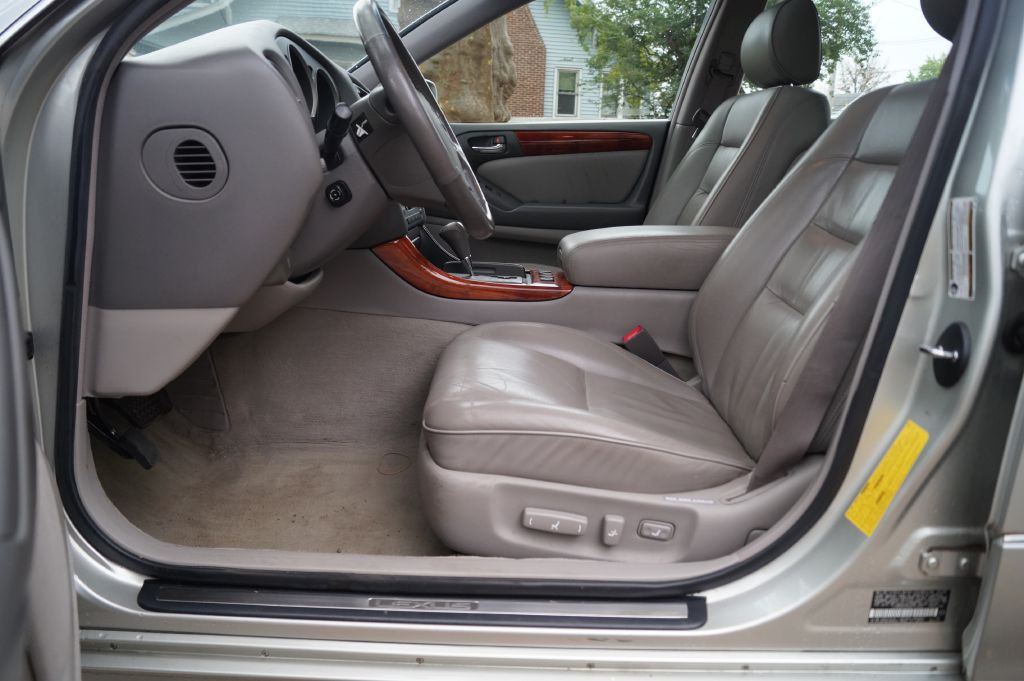 2004 Lexus GS 300 Image 18