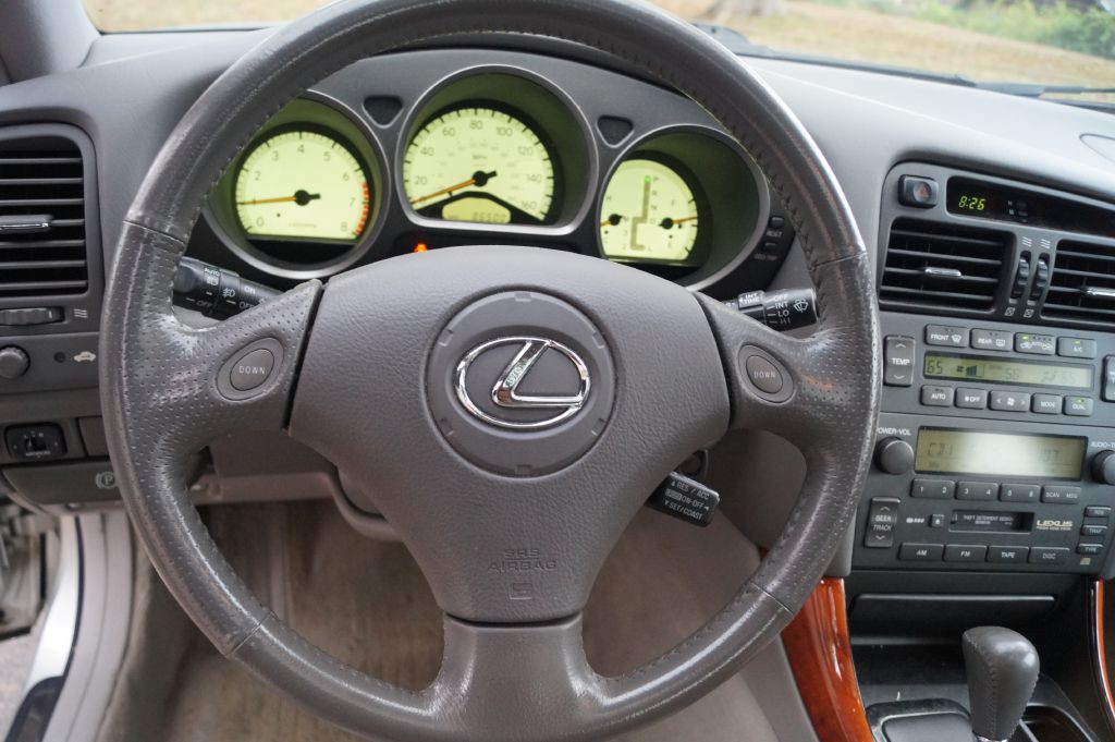 2004 Lexus GS 300 Image 19