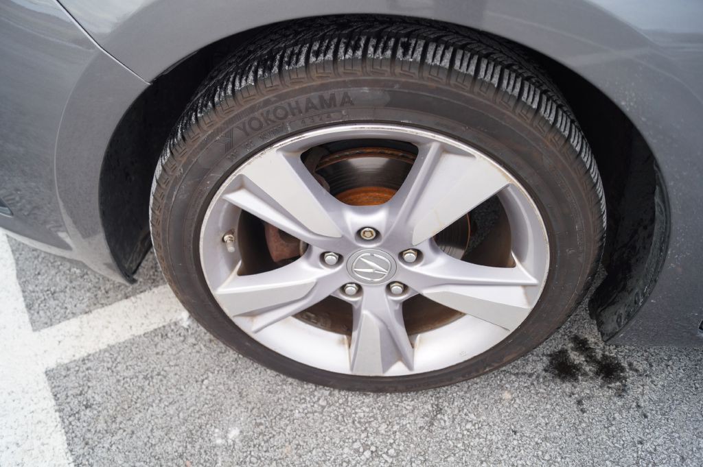 2013 Acura ILX Image 15