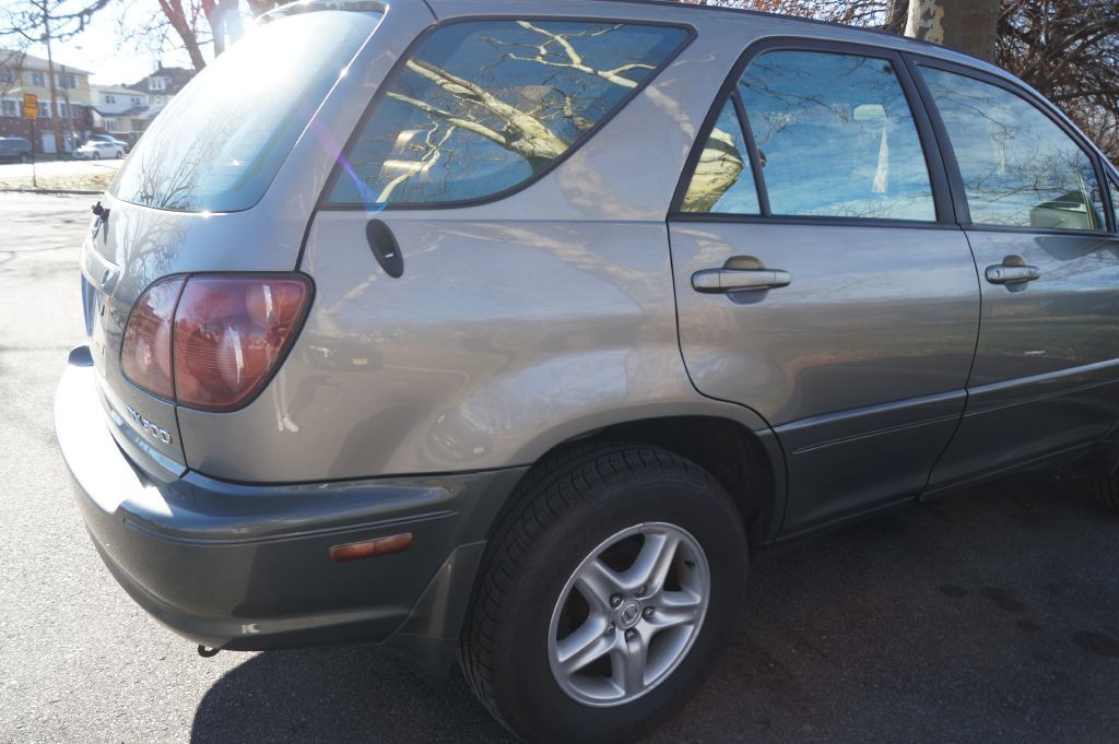 2000 Lexus RX 300 Image 10