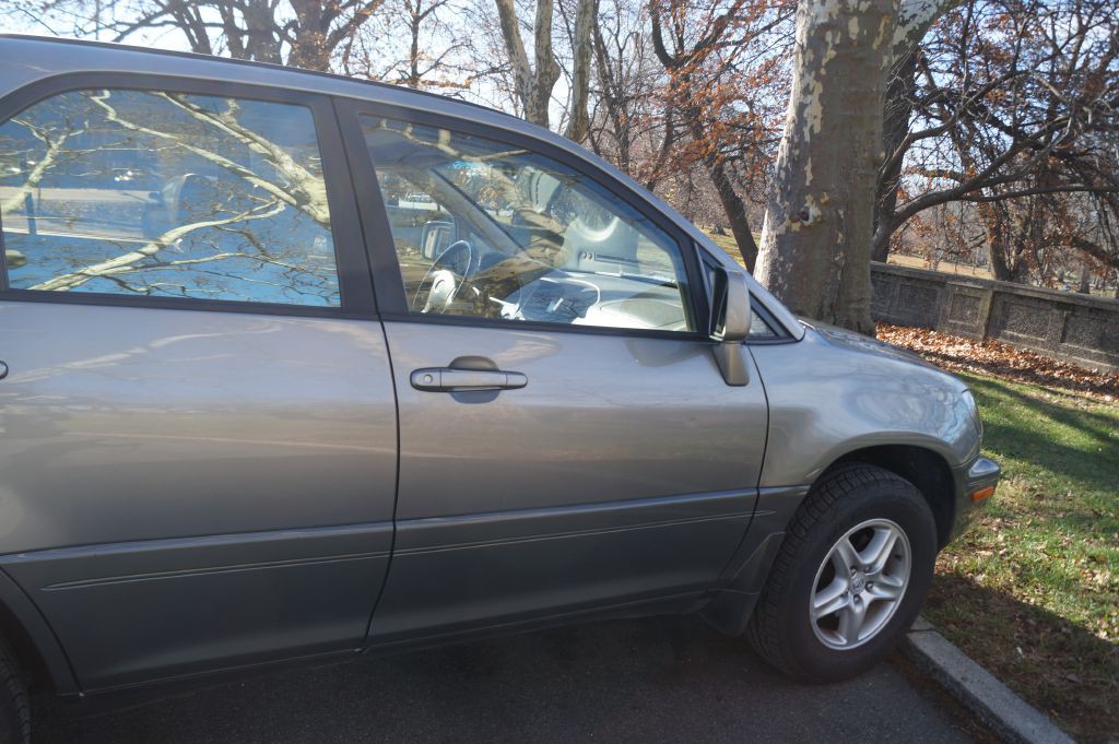 2000 Lexus RX 300 Image 11