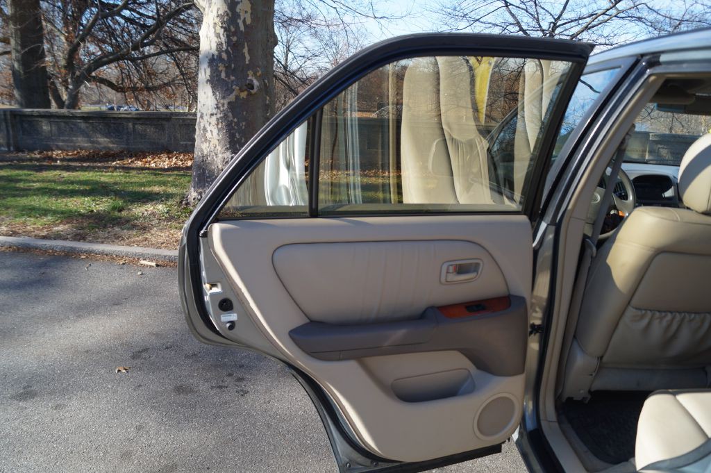 2000 Lexus RX 300 Image 24