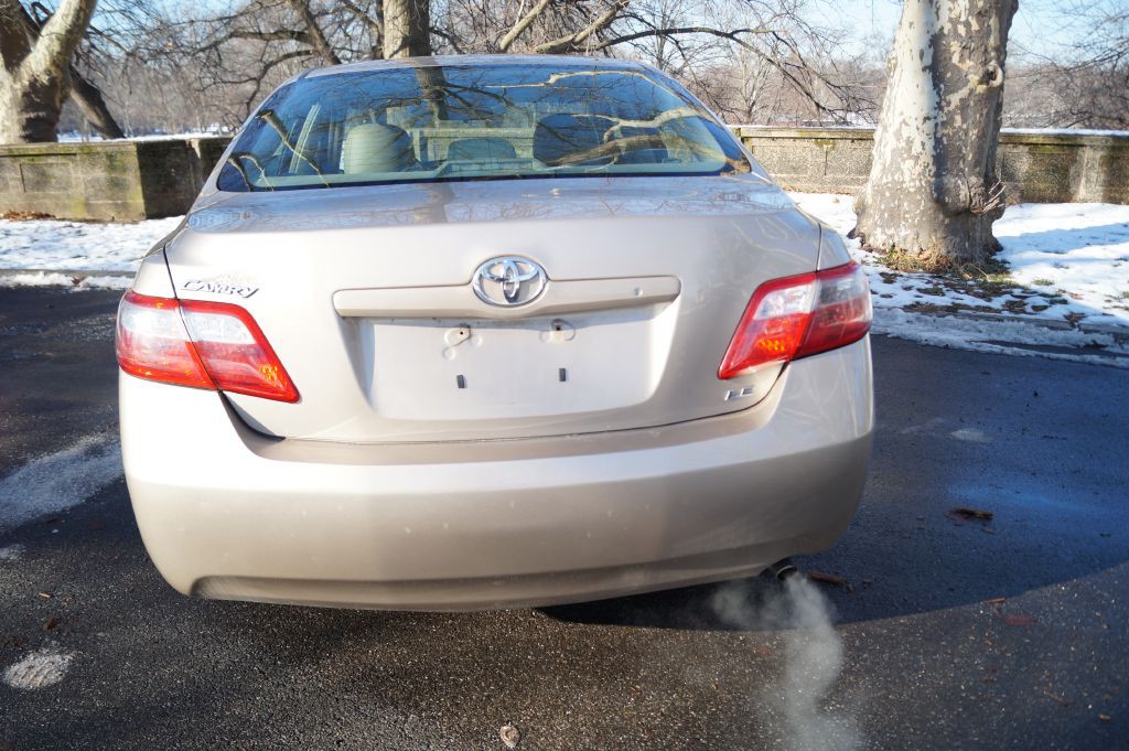 2008 Toyota Camry Image 8