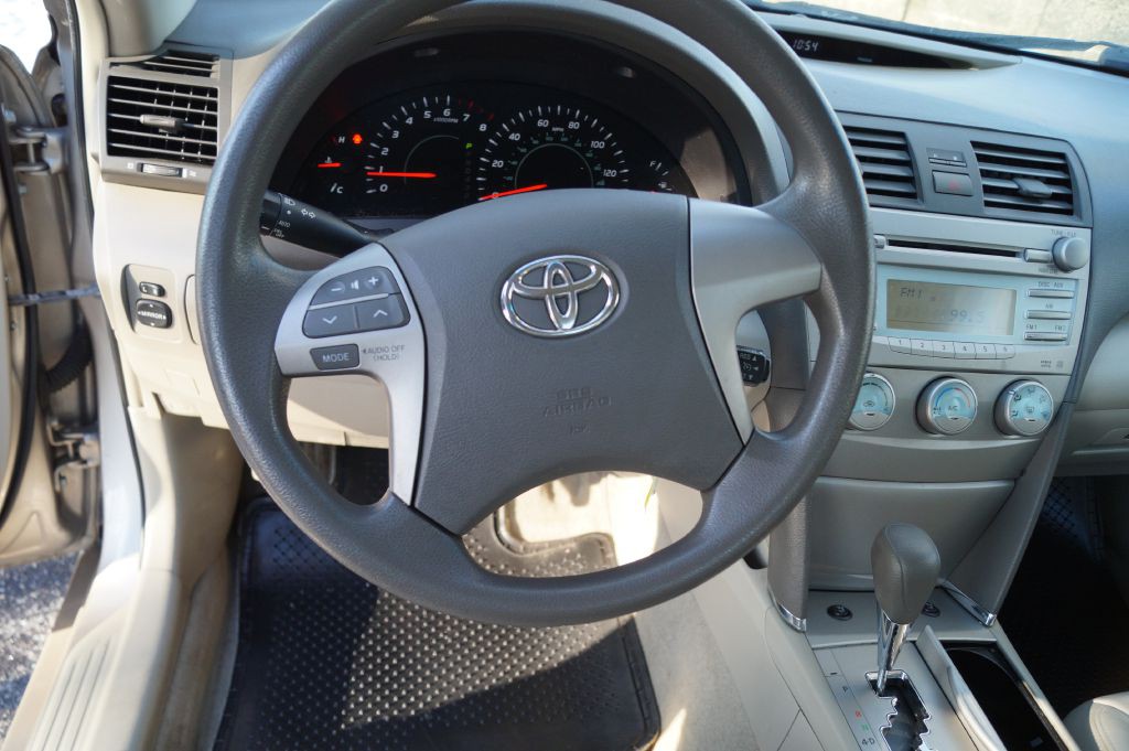 2008 Toyota Camry Image 18