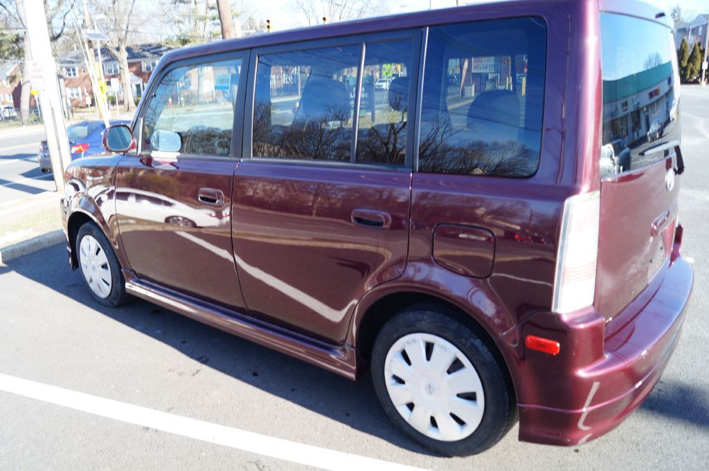 2006 Scion xB Image 7