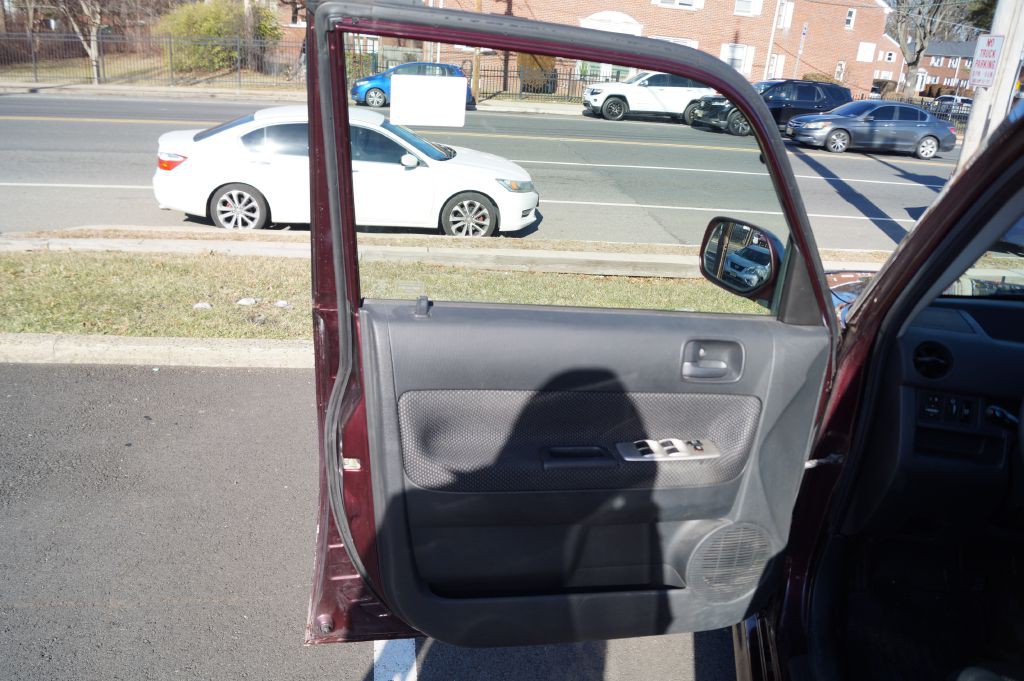 2006 Scion xB Image 18