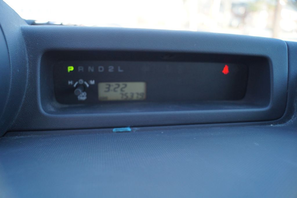 2006 Scion xB Image 21