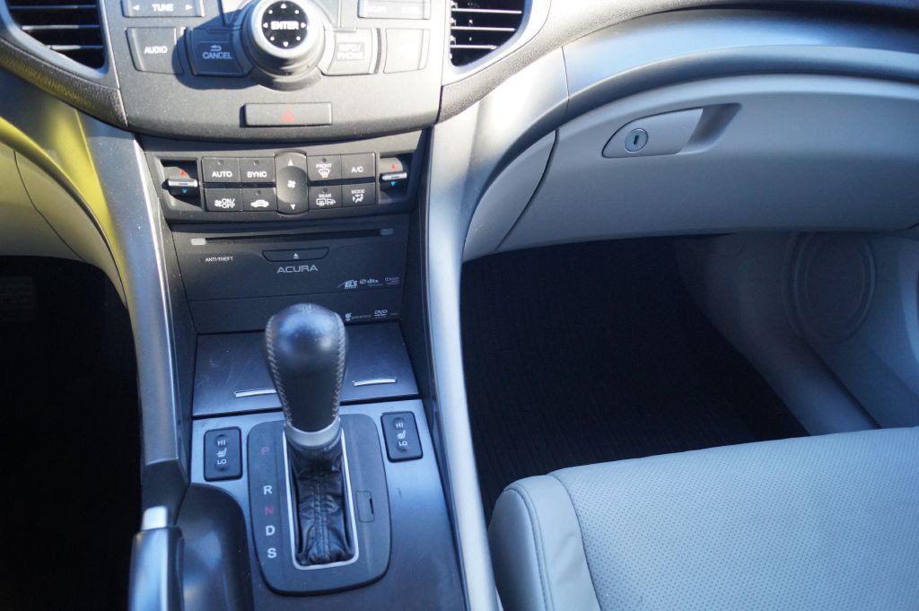 2013 Acura TSX Image 22