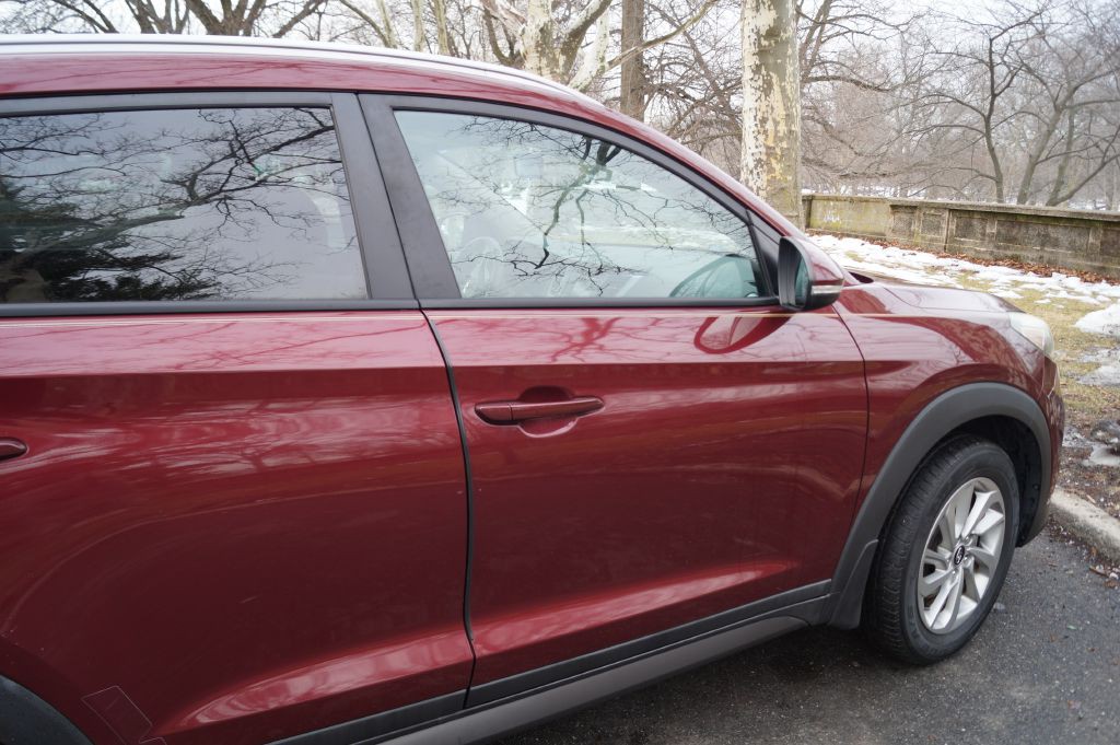 2016 Hyundai Tucson Image 11