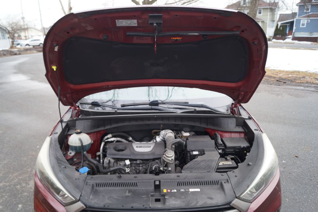 2016 Hyundai Tucson Image 16