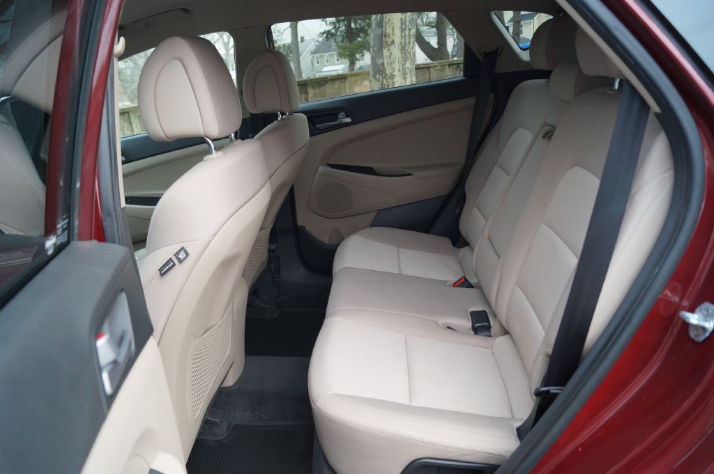 2016 Hyundai Tucson Image 27