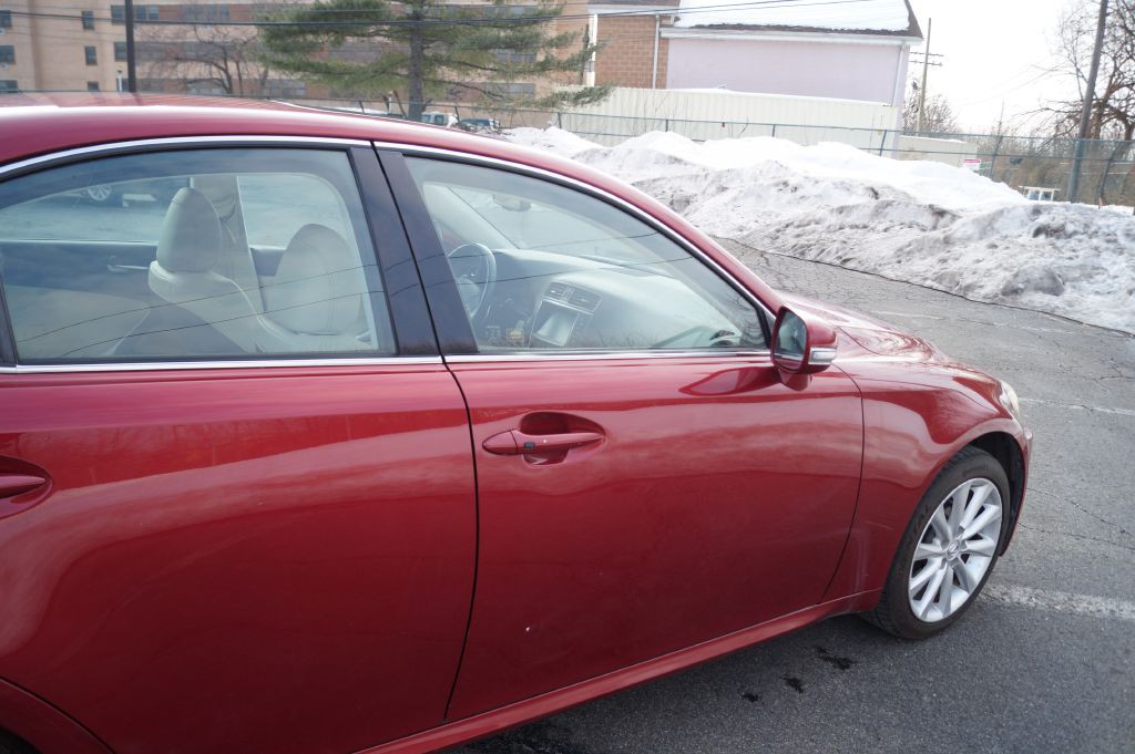 2009 Lexus IS 250 Image 11