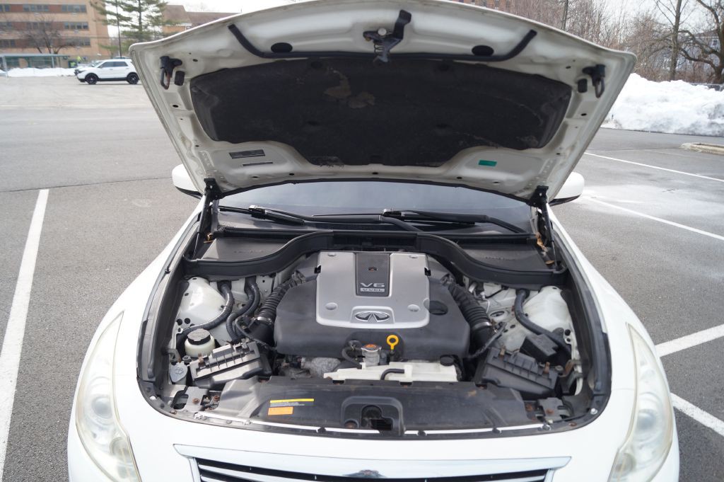 2013 INFINITI G37 Image 14