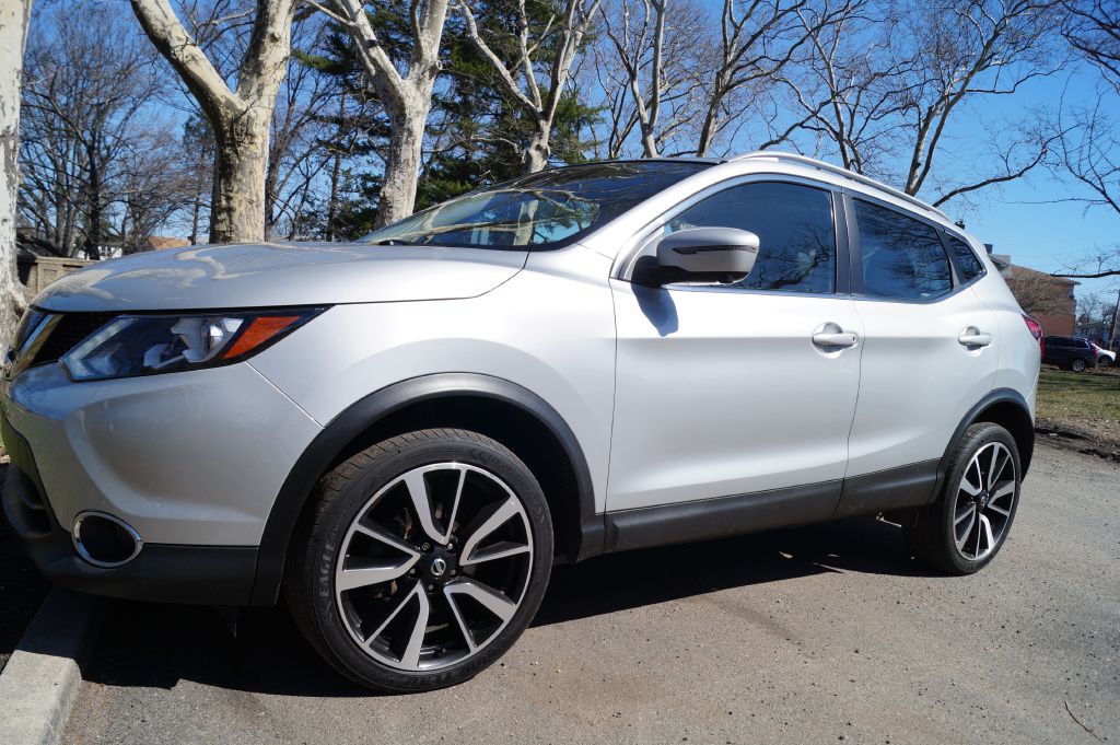 2017 Nissan Rogue Image 3